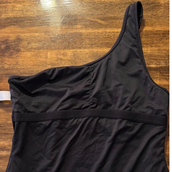 Andie Swim Women’s Medium One Piece Bathing Suit One Shoulder Nantucket Black - Picture 5 of 16